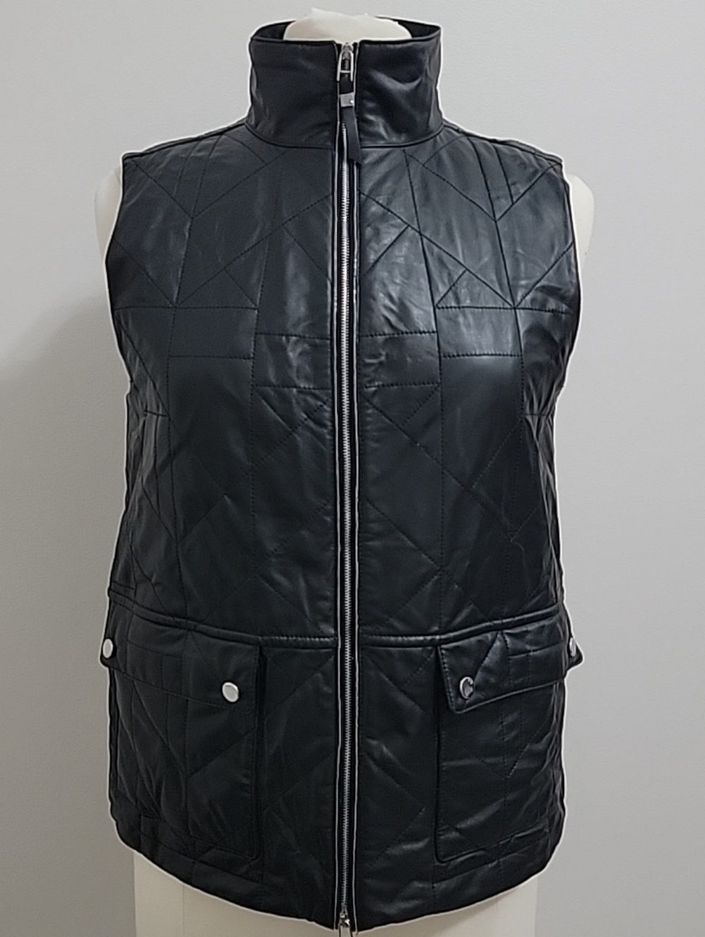 Layfayette 148 Women's  Luxury Black Leather Vest Zip Size S EUC